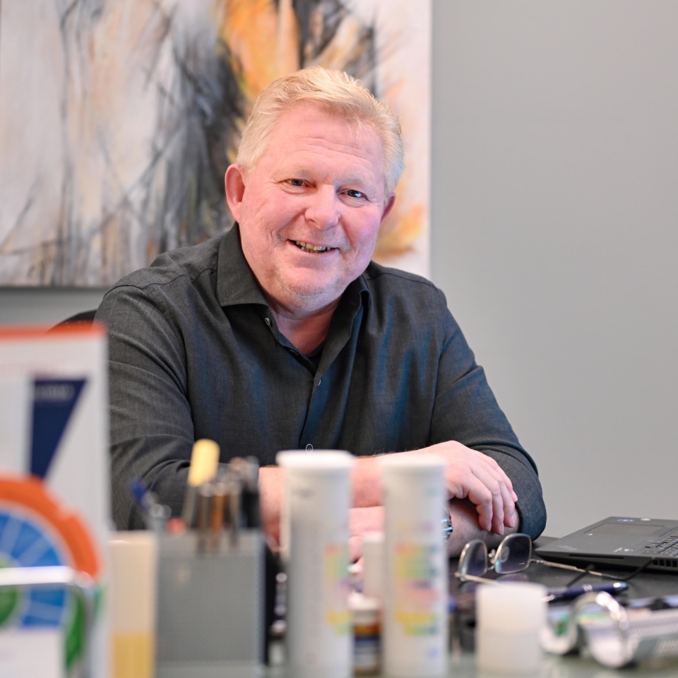 DR. JANSSEN Erik Jozef